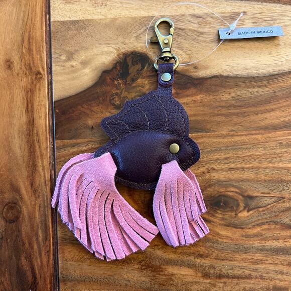 Portland Leather Betta Fish Purse Charm FAST SHIP PINK SUEDE - Picture 1 of 3